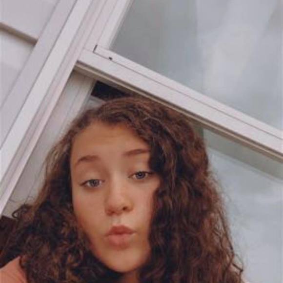 Meet your Posher, Ryleigh - Picture 1 of 1